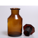 Reagent bottle 1L Amber Pp stopper c